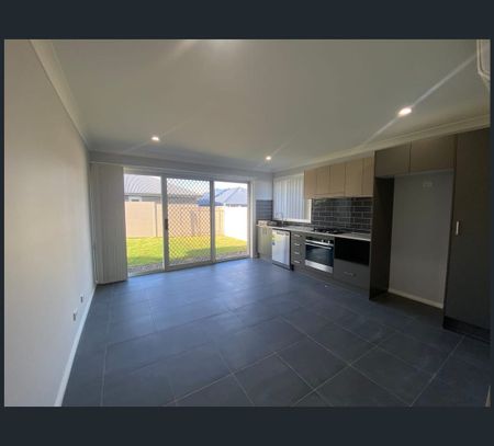 2/6 Brooker Drive, North Rothbury, NSW 2335 - Photo 5