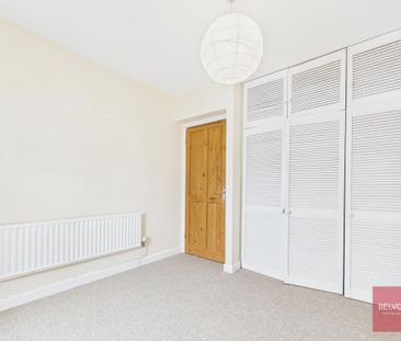 3 bedroom end of terrace house to rent - Photo 1