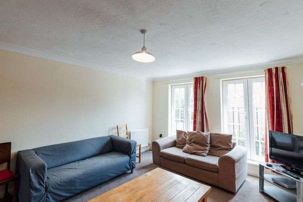 4 bedroom house to rent - Photo 1