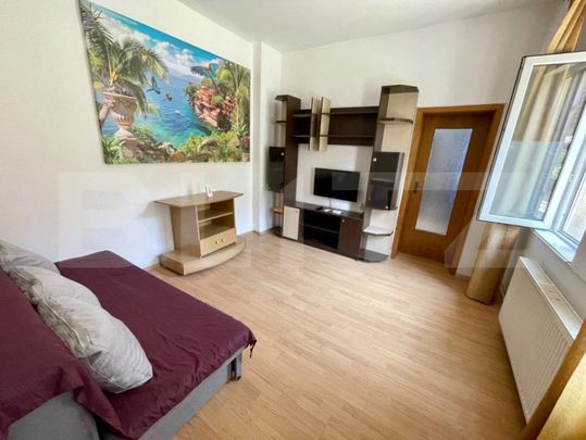 Apartament la curte, 2 camere, CT, AC, zona Facultatea de Me - Photo 1