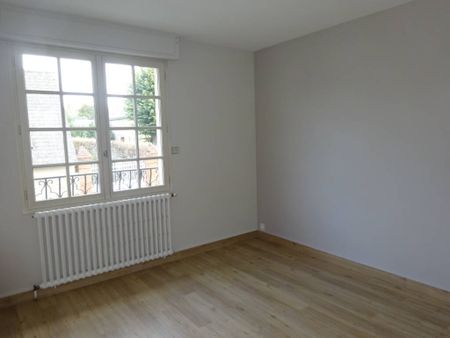 Location maison 4 pièces 102.21 m² à Évron (53600) - Photo 3