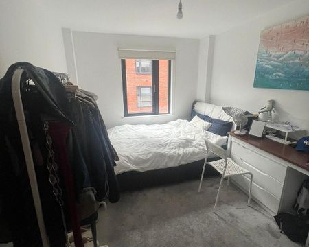 2 bedroom flat to rent - Photo 5