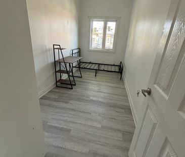 For Lease - 262 clinton Street Unit# 201, Toronto, Ontario - Photo 3