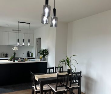 Modern afgewerkt "gelijkvloersappartement" met terras & tuin "Uniek... - Foto 4