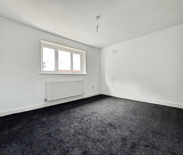7 bedroom detached house to rent - Photo 5