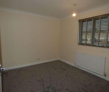 Elm Road, Thetford, IP24 - Photo 2