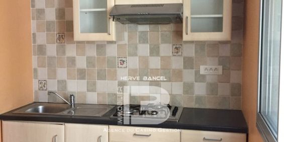 Grand T1 meublé, quartier de Arceaux - Photo 3