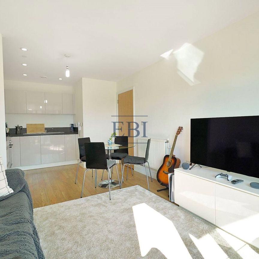 Sienna Alto, 2 Cornmill Lane, SE13 7FY - Photo 1