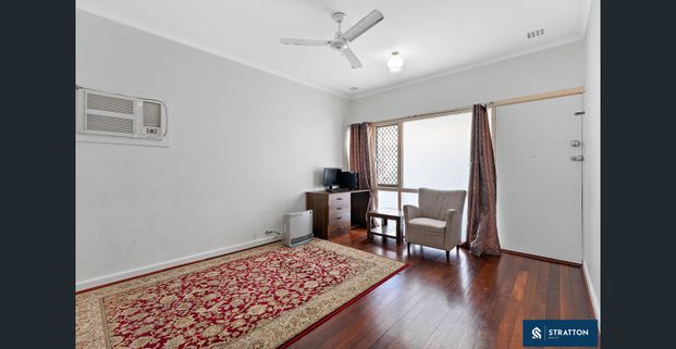 Charming 3-Bedroom House in Langford - Photo 1