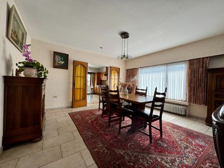 Vrijstaande woning met 3 slaapkamers en een mooie tuin. - Photo 5