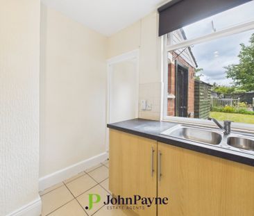 Torrington Avenue, Tile Hill, Coventry, CV4 9AR - Photo 6