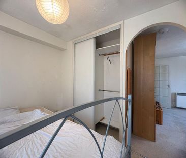 1 bedroom flat to rent - Photo 6