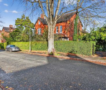 Apt 2 56 Myrtlefield Park, BELFAST, BT9 6NF - Photo 3