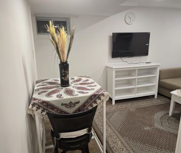 For Lease - 291 Taylor Mills Drive, Richmond Hill, Ontario - Photo 4