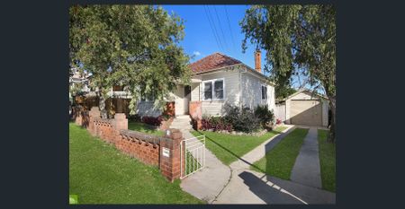 16 Fisher Street, West Wollongong, NSW 2500 - Photo 3