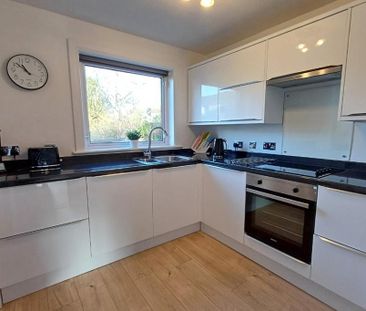 2 bed detached bungalow for rent in Maybury - Photo 5