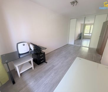 Pronájem bytu 2+kk 58 m² - Fotografie 2