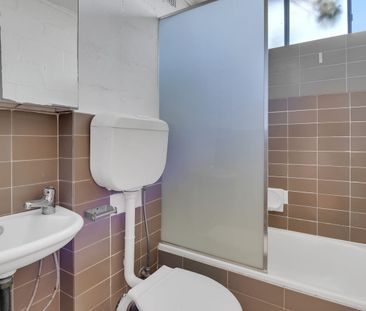 Lifestyle, location and value for money - Photo 5