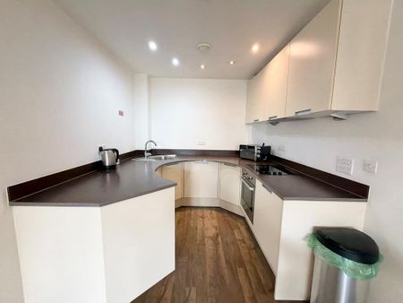 1 bedroom apartment to rent - Photo 4