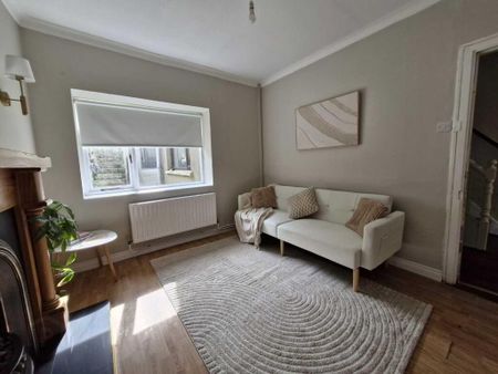 2 Mountain View Terrace, Newry, BT35 6DQ - Photo 3
