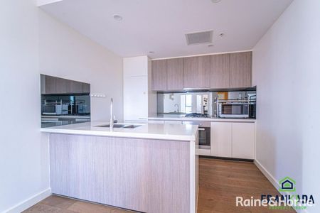 Furnished 3 Bedrooms Apartment - Photo 4