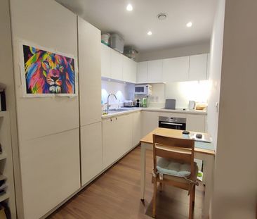 1 Bed Flat, Kings Road, RG1 - Photo 4