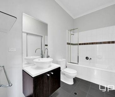 Modern 2-Bedroom Unit with Prime Location!! - Photo 6