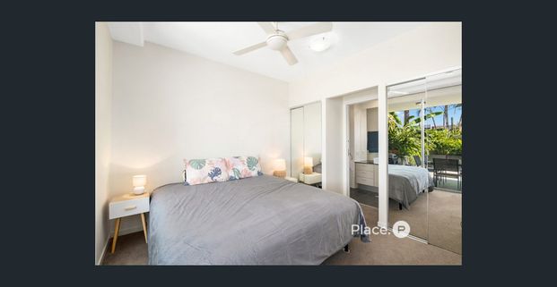 Great Location walk to everything - Photo 1