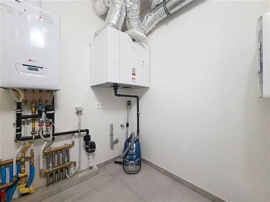 Appartement te huur - Foto 1