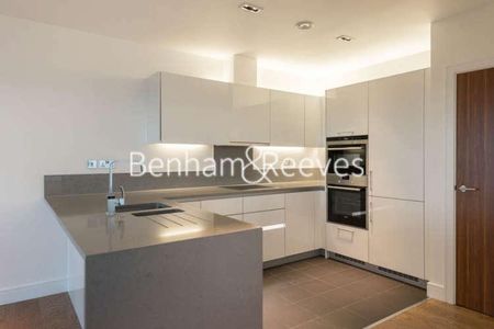 Longfield Avenue, Ealing, W5 - Photo 4