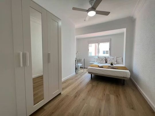 Carrer de Sant Joan Bosco, Valencia, Valencian Community 46019 - Foto 1