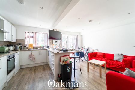 4 bedroom house to rent - Photo 3