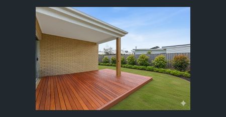 Brand New Coastal Luxury in Ocean Grove - Move in now! - Photo 2