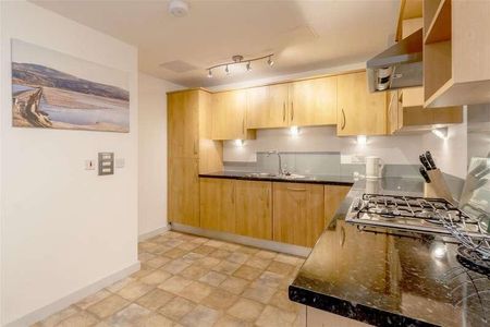 Marrowbone Slip, Plymouth, PL4 - Photo 5