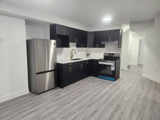 For Lease - 4302 Dennis Avenue, Lincoln, Ontario - Photo 1