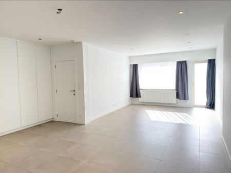 Huis te huur in Ruisbroek met 2 slaapkamers - Photo 2