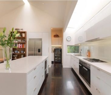 Your Richmond Retreat Awaits! - Photo 4