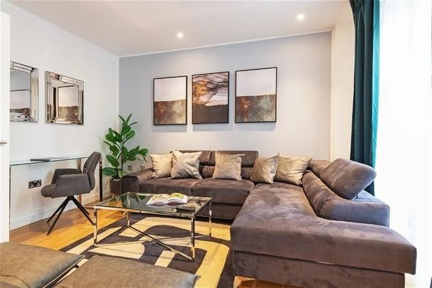 3 bedroom town house to rent - Photo 1