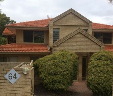 Perfectly located. - Photo 5