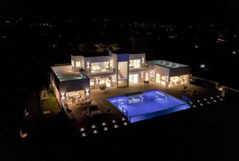 Luxury Villa for rent in Estepona, Spain