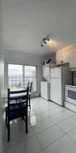4 1/2 2 chambres 1 salle de bain - Photo 4