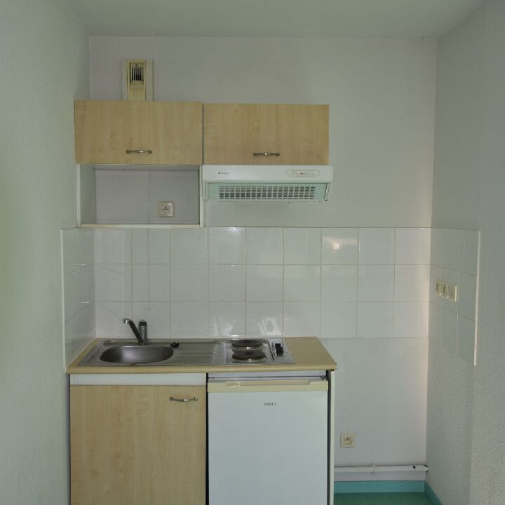 Location Appartement 1 pièce 23m² - Photo 1
