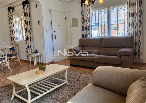 Sunny and cosy bungalow in La Zenia, Orihuela Co