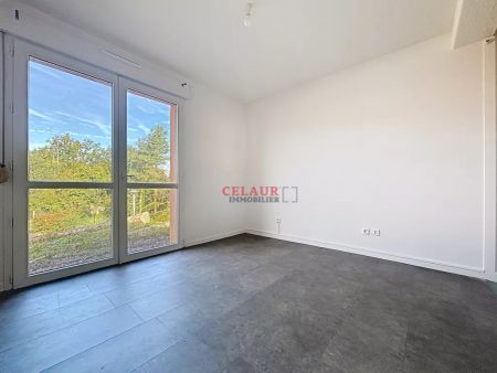 Maison t6 avec jardin et garage - Photo 2