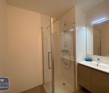 Location Appartement 4 pièces 79m² ROUEN 76100 - Photo 3