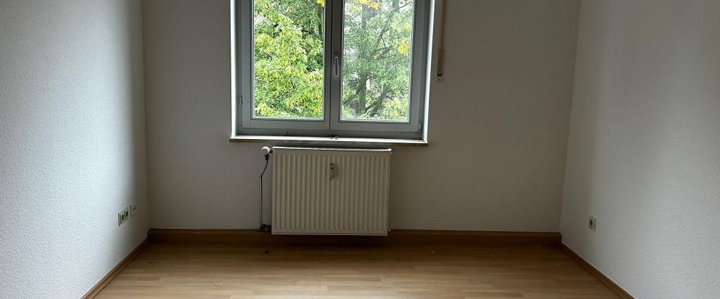 3 Zimmer Wohnnung ab sofort verfügbar -WBS erforderlich- - Photo 1