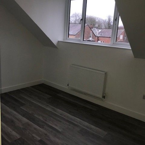 2 Bed Flat, Springbridge Road, M16 - Photo 1