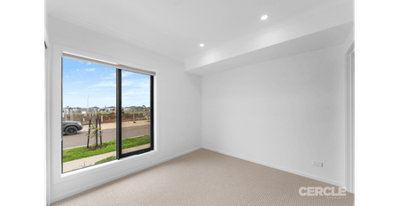 Open Plan Living & Entertaining - Photo 2