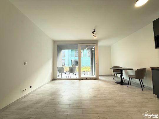 Pronájem bytu 1+kk a garsoniéry 35 m², Hrnčířská, Uhlířské Janovice - Fotografie 1