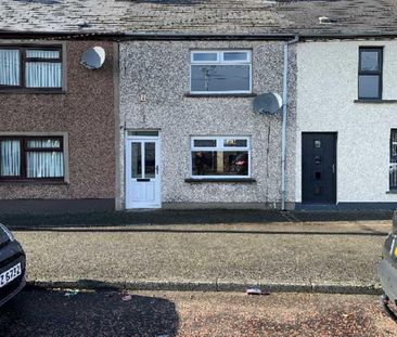 89 Circular Road, Larne, BT40 3AQ - Photo 6